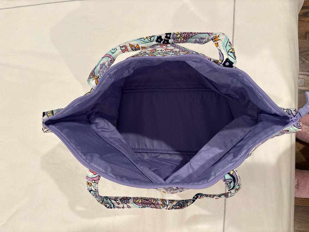 Vera Bradley Maddalena Paisley Large Expandable Travel Tote Bag NWOT - Picture 9 of 9